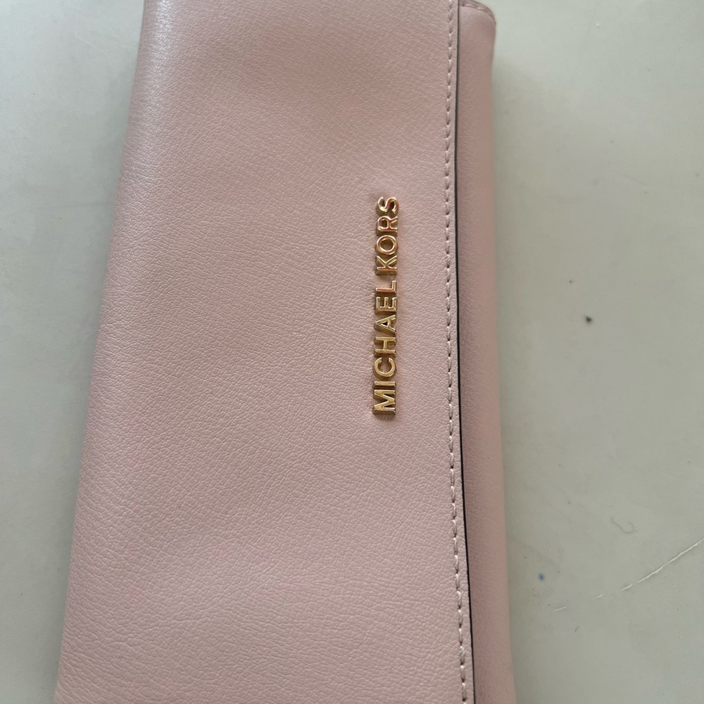 Michael Kors Pink Wallet